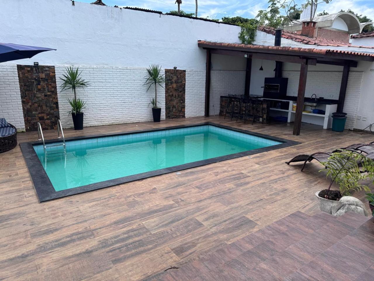 Ótima localização! Casa Tulipa, Praia de Pernambuco Guarujá Exterior foto